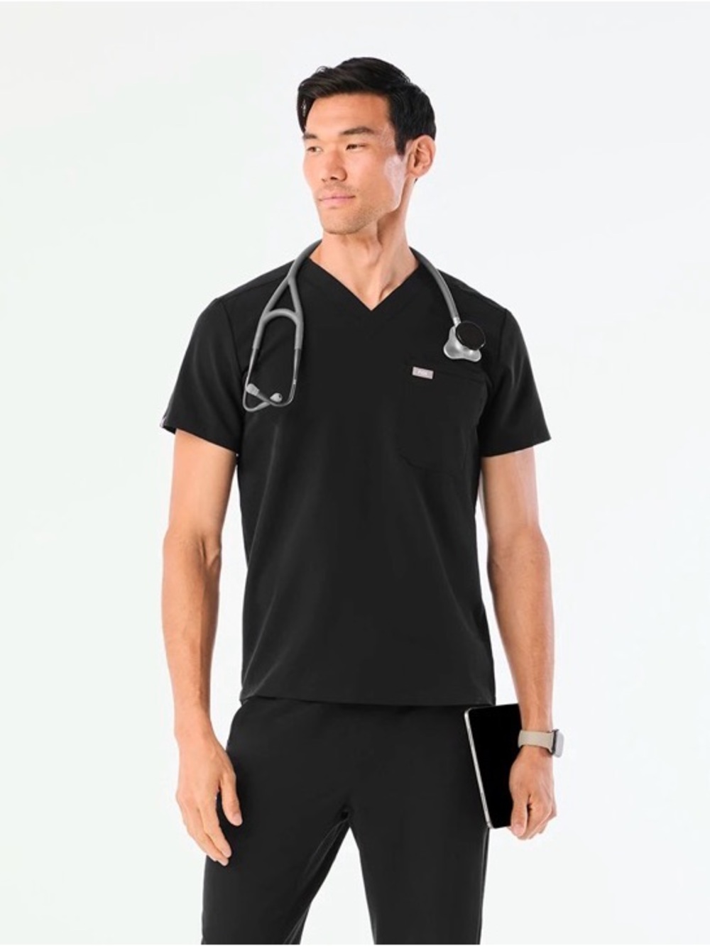 Figs Leon Three Pocket Scrub Top